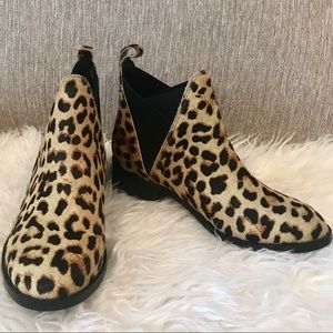NEW Aldo Animal Print Leopard Chelsea Boots SZ 6